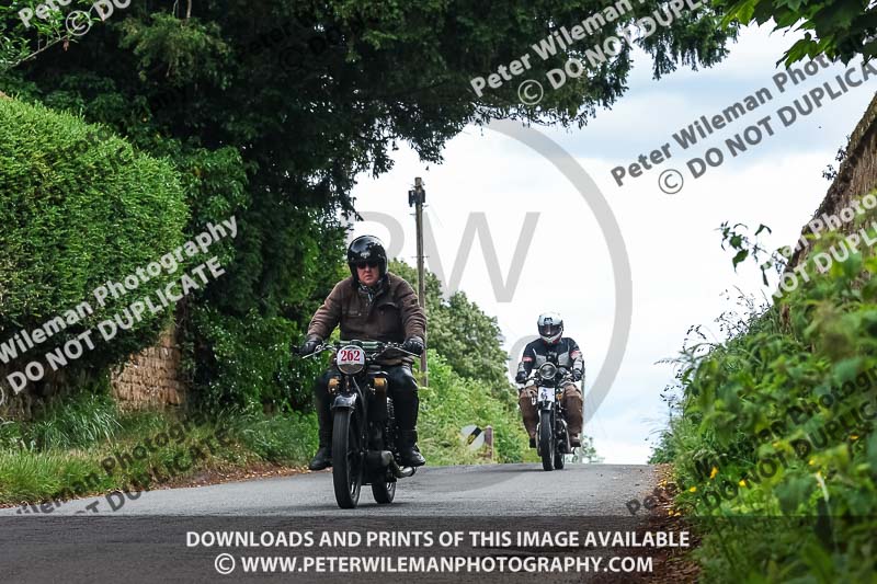 Vintage motorcycle club;eventdigitalimages;no limits trackdays;peter wileman photography;vintage motocycles;vmcc banbury run photographs